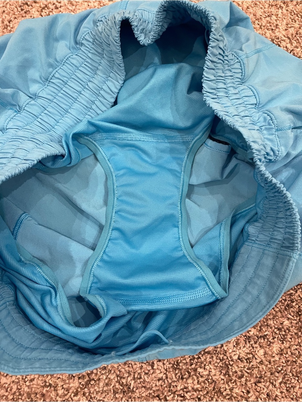 Lululemon Kayak Blue Light Hotty Hot High-Rise Lined Short 2.5” Size 12 - Picture 5 of 8